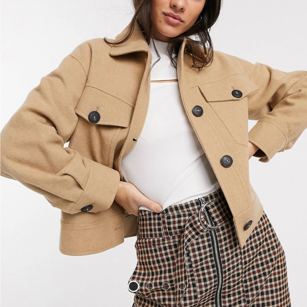 Cropped jacket - Picture 2 of 2